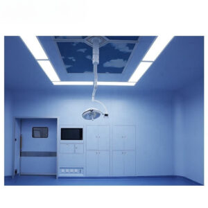 Photo d'exemple n° 2 d'une salle d'opération moderne équipée d'un panneau mural à installation rapide et d'un système de flux laminaire.