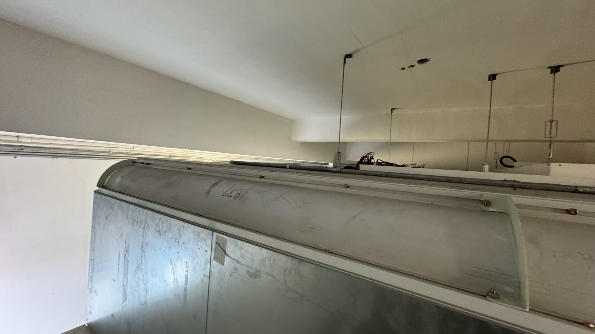 Inspection port of modular operating theater