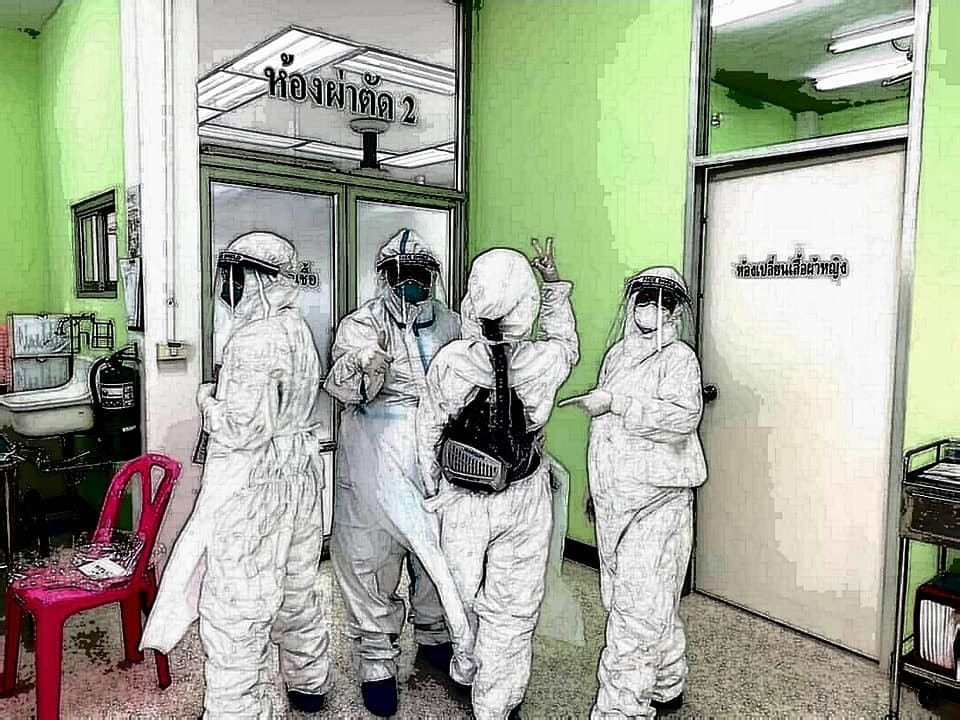 iCareLife PAPR in use by frontline healthcare worker