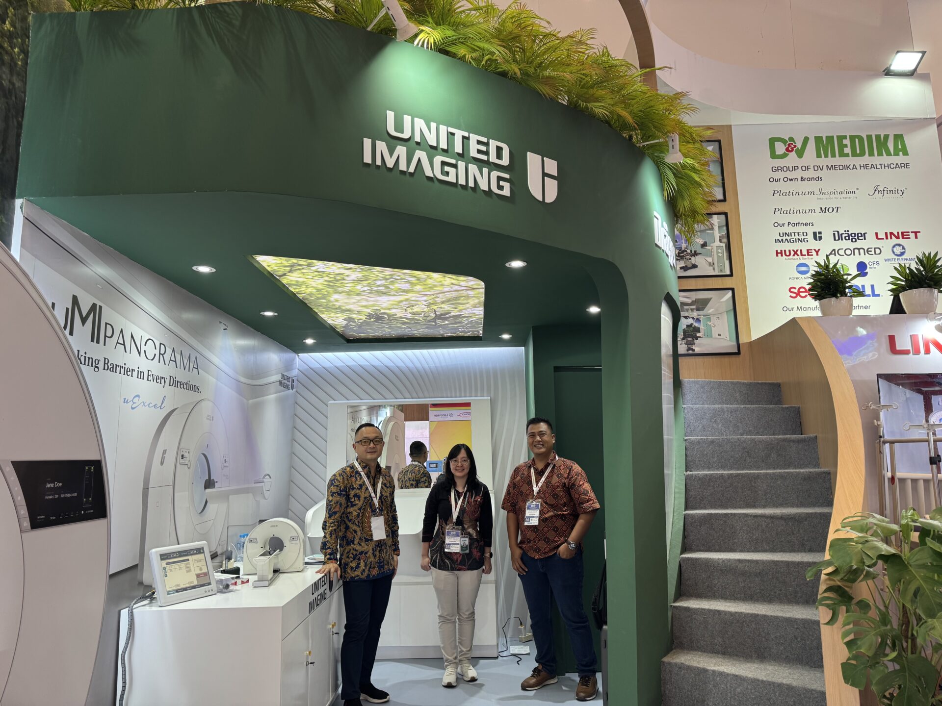 icarelife corian surgical sink in the exhibition indonesia