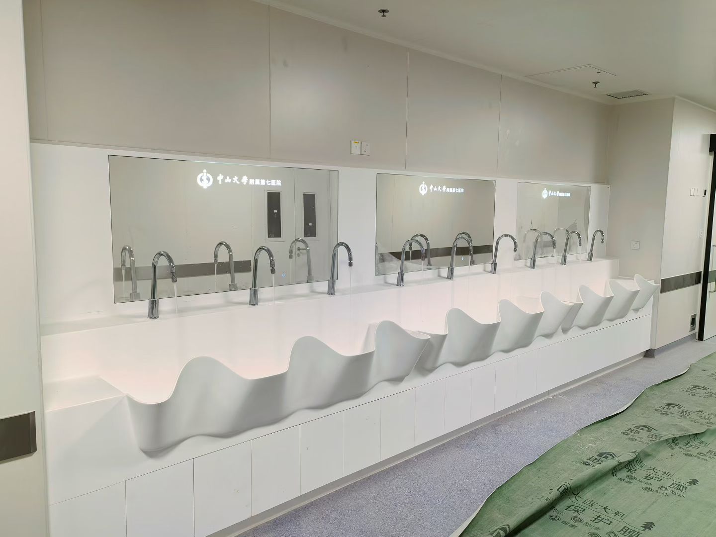 Completed installation of Corian surgical sinks at Sun Yat-sen Hospital