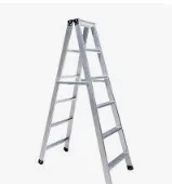 Thang nhôm chịu lực cao dùng cho việc lắp đặt phòng mổ dạng mô-đun.